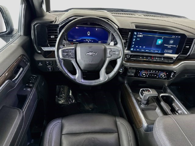 Used 2024 Chevrolet Silverado 1500 RST w/ Convenience Package II AWD/4WD image 16