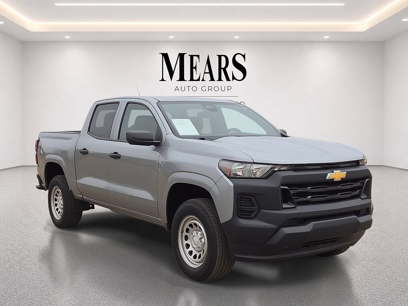 Used 2024 Chevrolet Colorado W/T RWD image 7