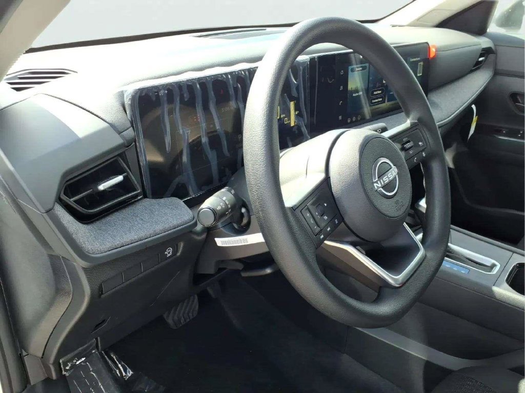 New 2027 Nissan Kicks S FWD image 10