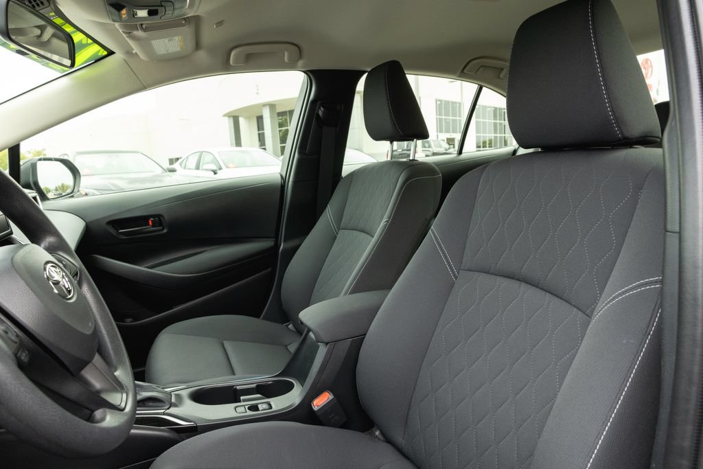 Certified 2026 Toyota Corolla LE w/ LE Premium Package FWD image 11