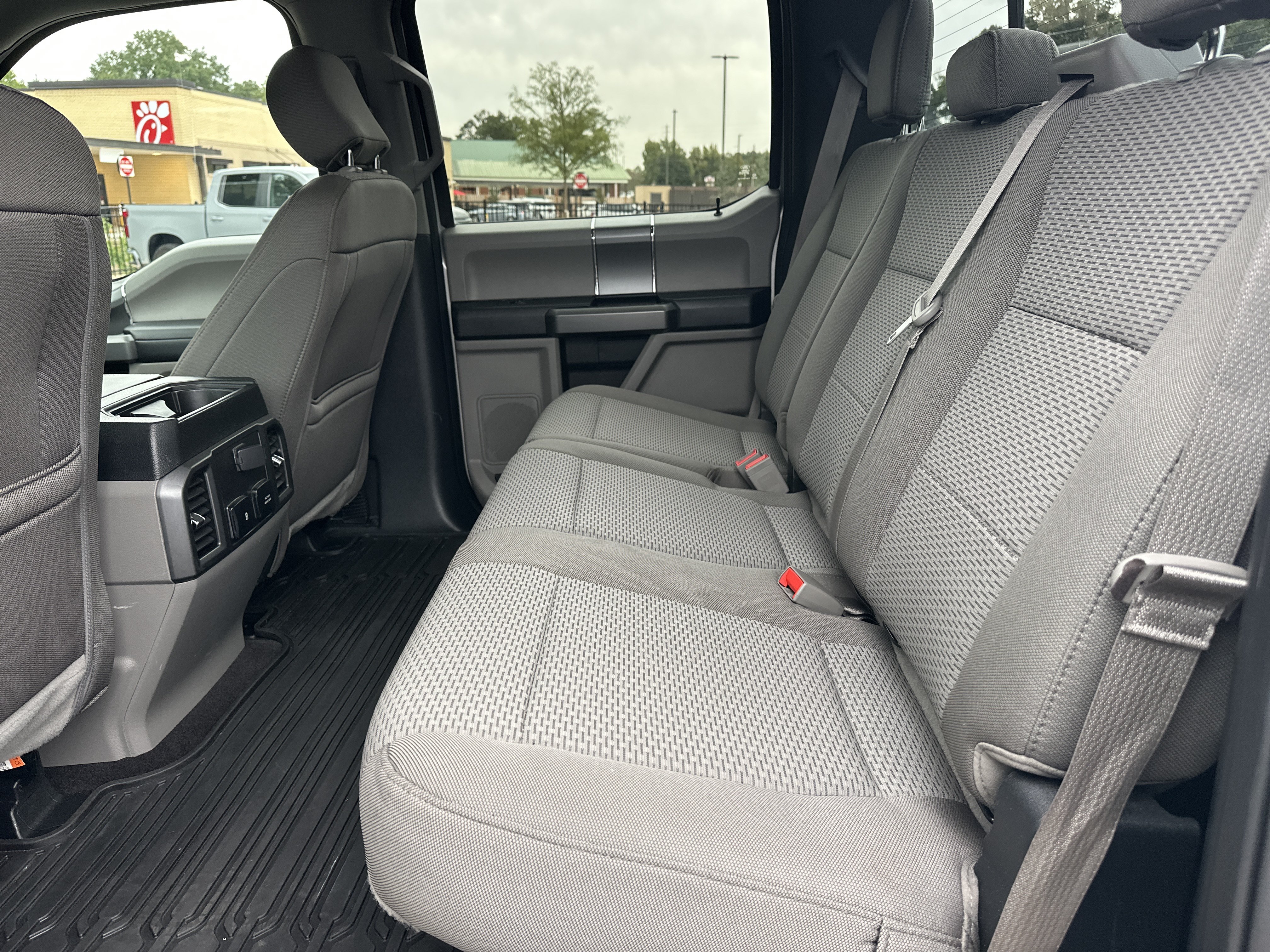 Used 2019 Ford F150 XLT w/ Equipment Group 302A Luxury AWD/4WD image 21