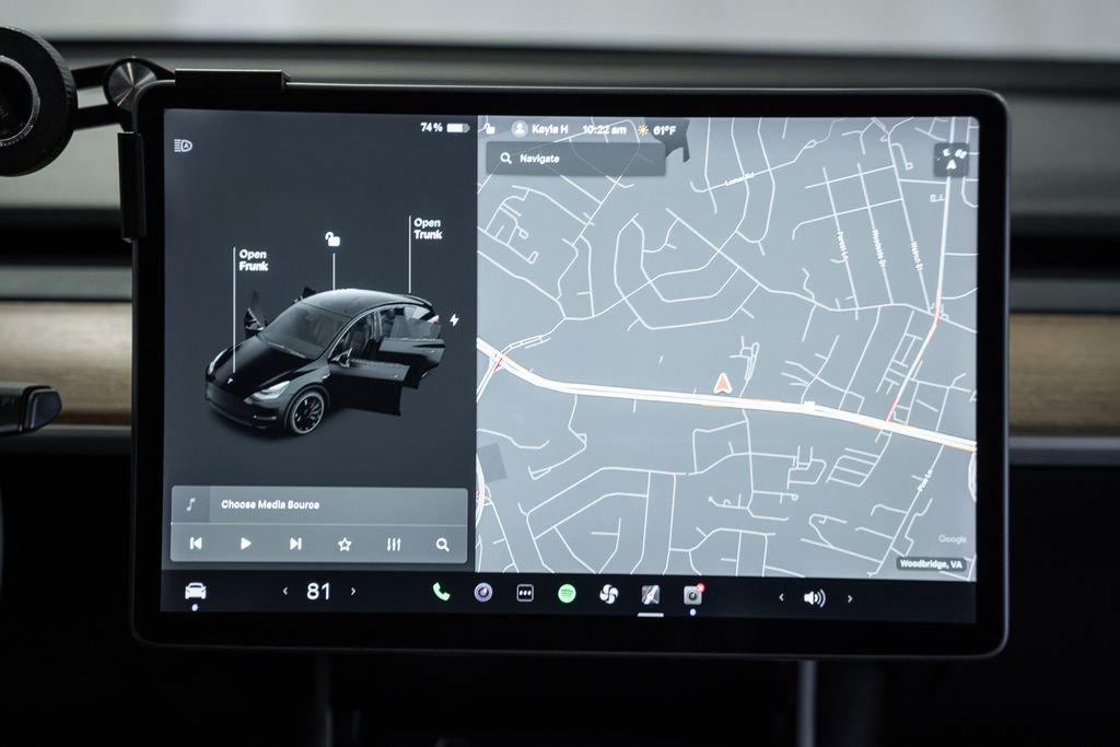 Used 2020 Tesla Model Y Performance image 29