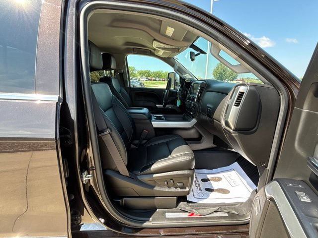 Used 2019 Chevrolet Silverado 2500 LTZ w/ Vortec Plus Package AWD/4WD image 32