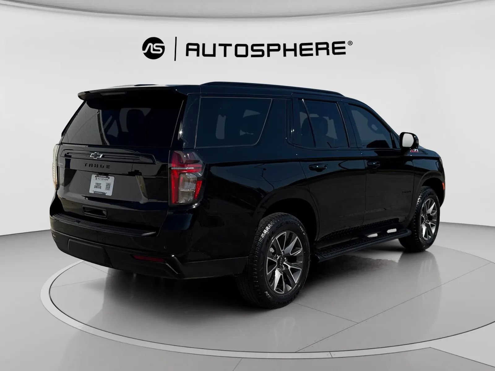 Used 2023 Chevrolet Tahoe Z71 w/ Luxury Package AWD/4WD image 10