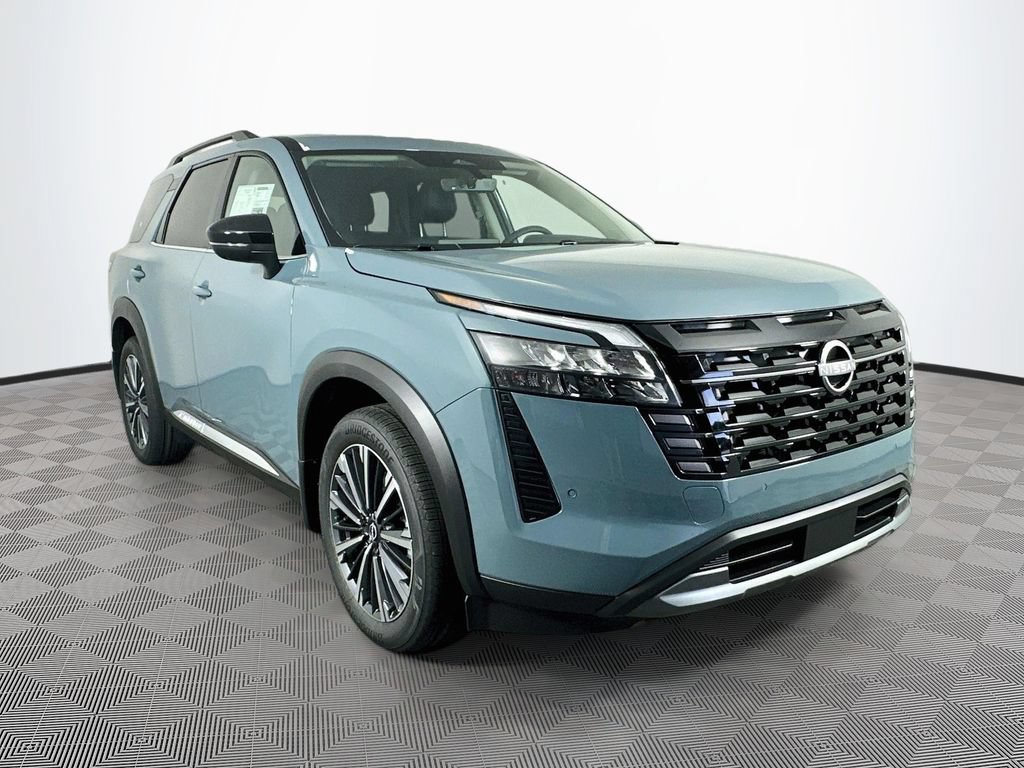 New 2026 Nissan Pathfinder Platinum AWD/4WD image 3