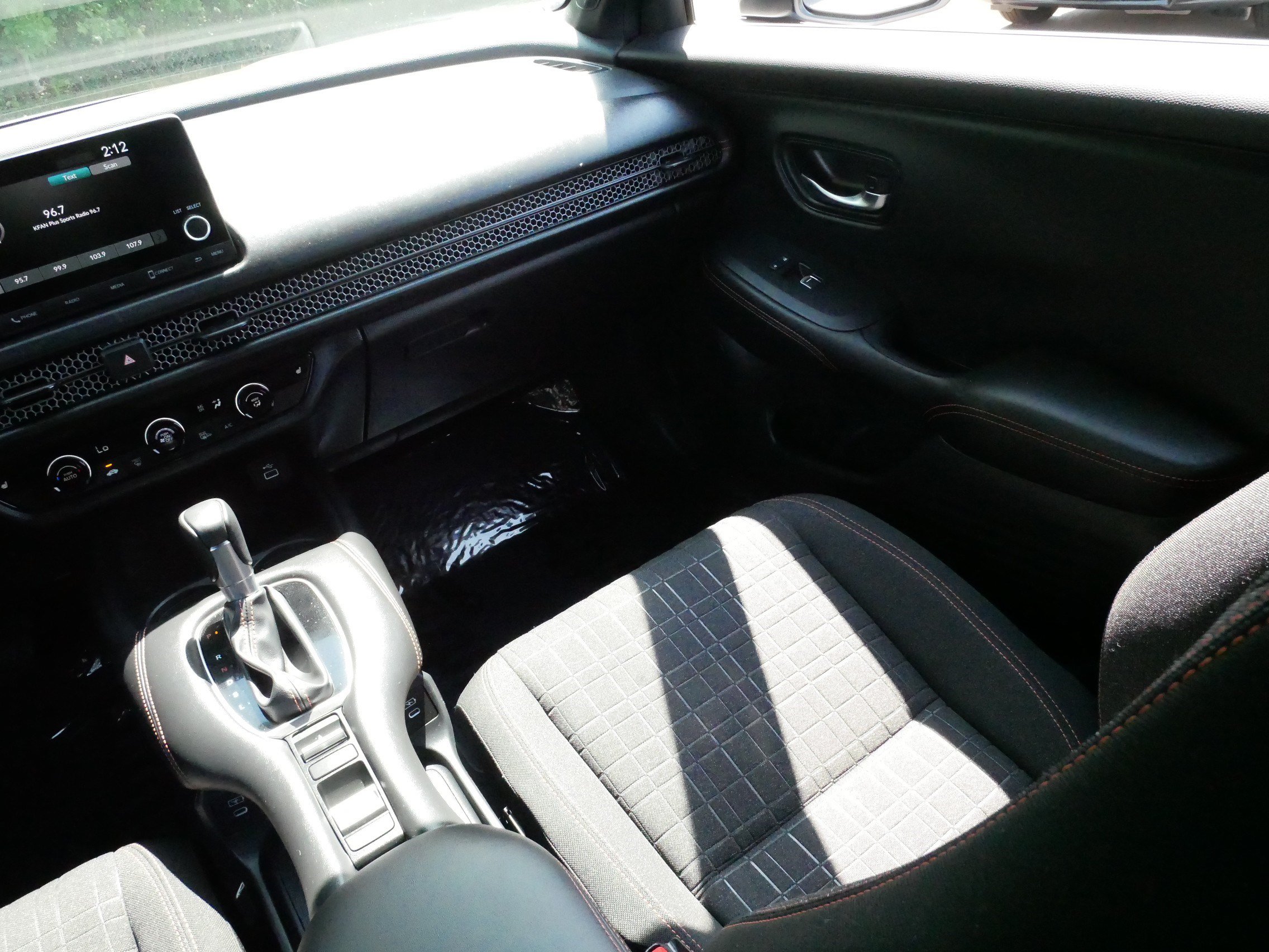 Certified 2024 Honda HR-V Sport image 11