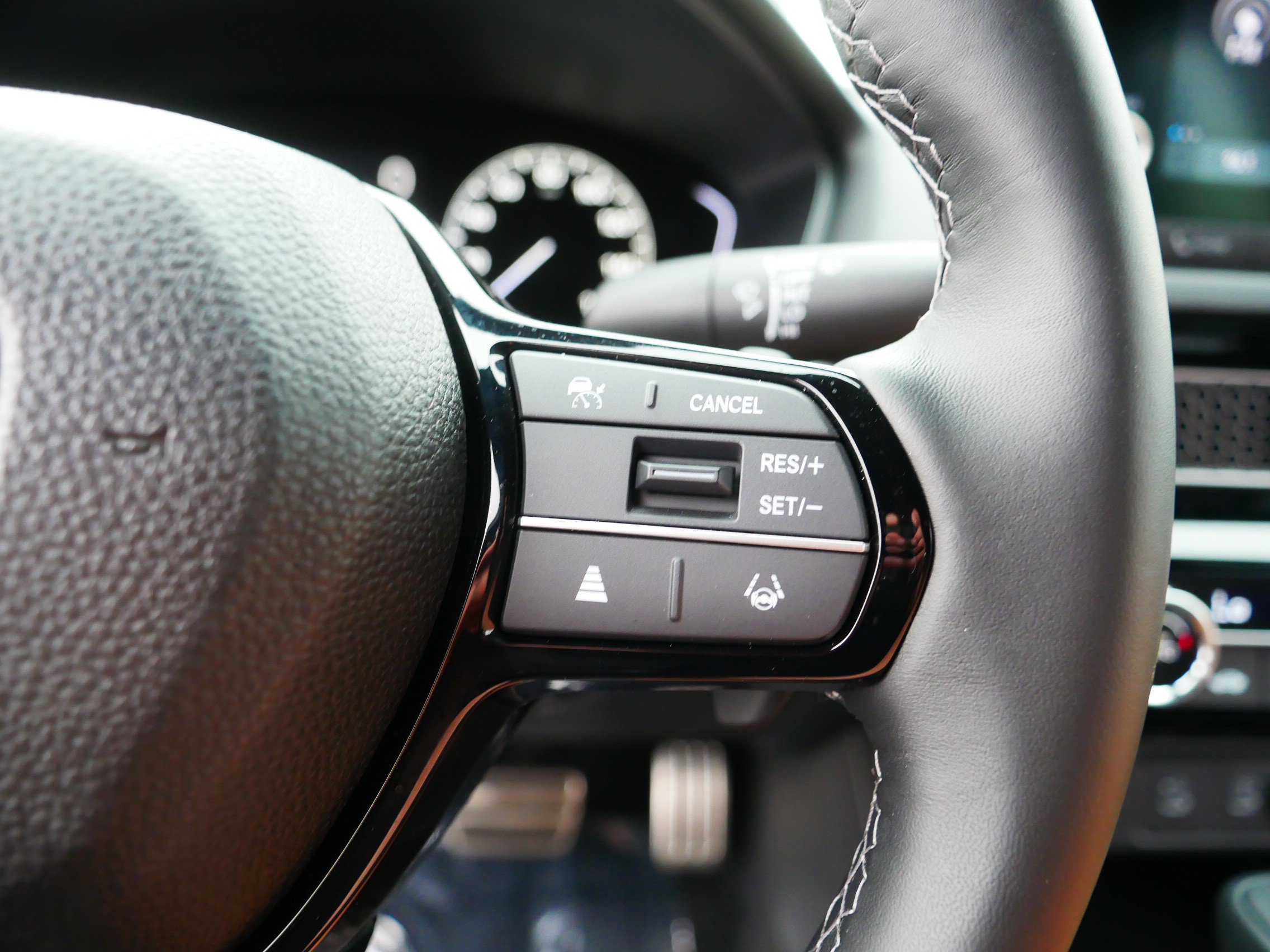 Used 2025 Honda Civic Sport image 25