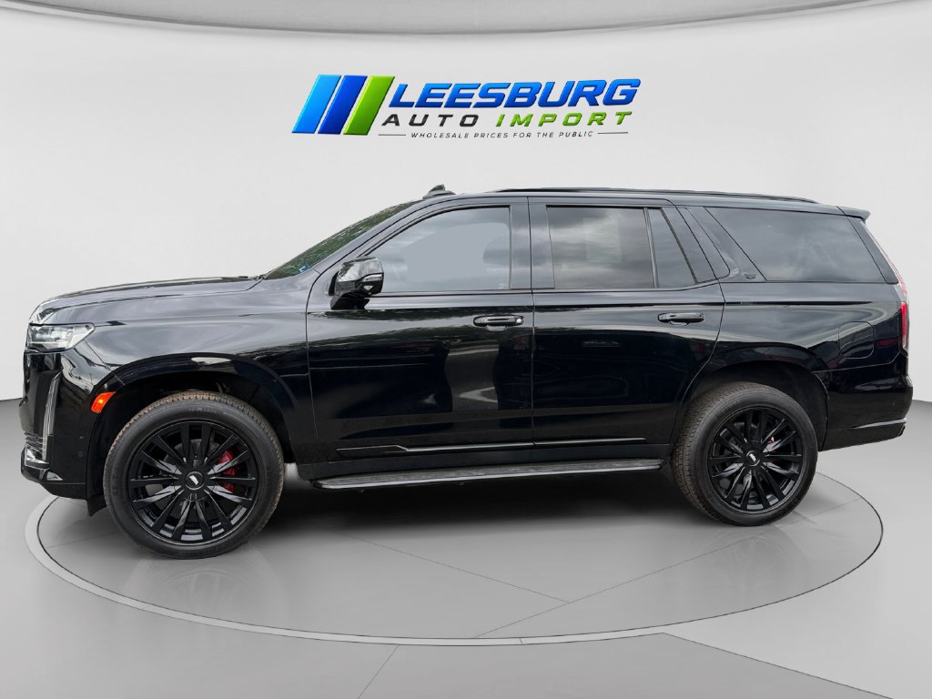 Used 2021 Cadillac Escalade Premium Luxury w/ Driver Assist Tech Package AWD/4WD image 2