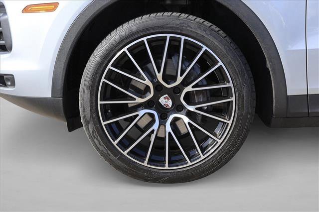 Used 2019 Porsche Cayenne AWD/4WD image 9