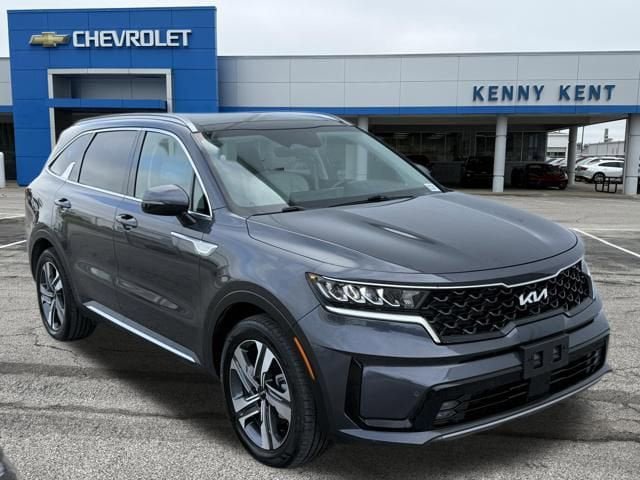Used 2022 Kia Sorento EX w/ Panoramic Sunroof Package