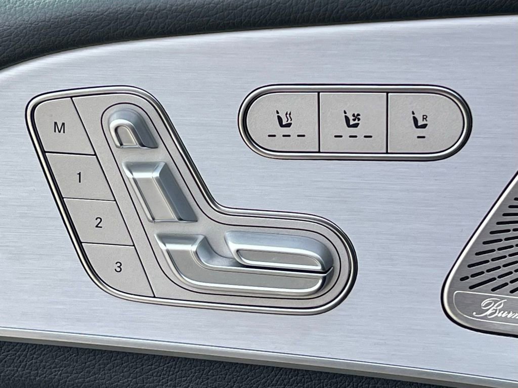 Certified 2025 Mercedes-Benz GLS 450 4MATIC image 40