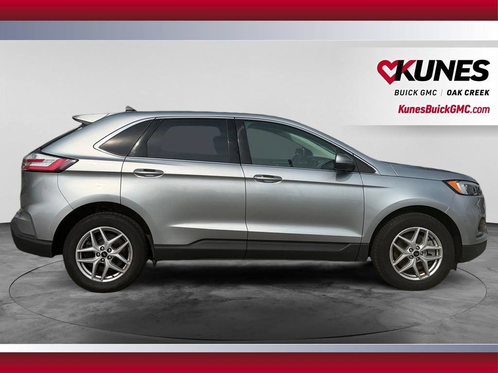 Used 2024 Ford Edge SEL AWD/4WD image 12