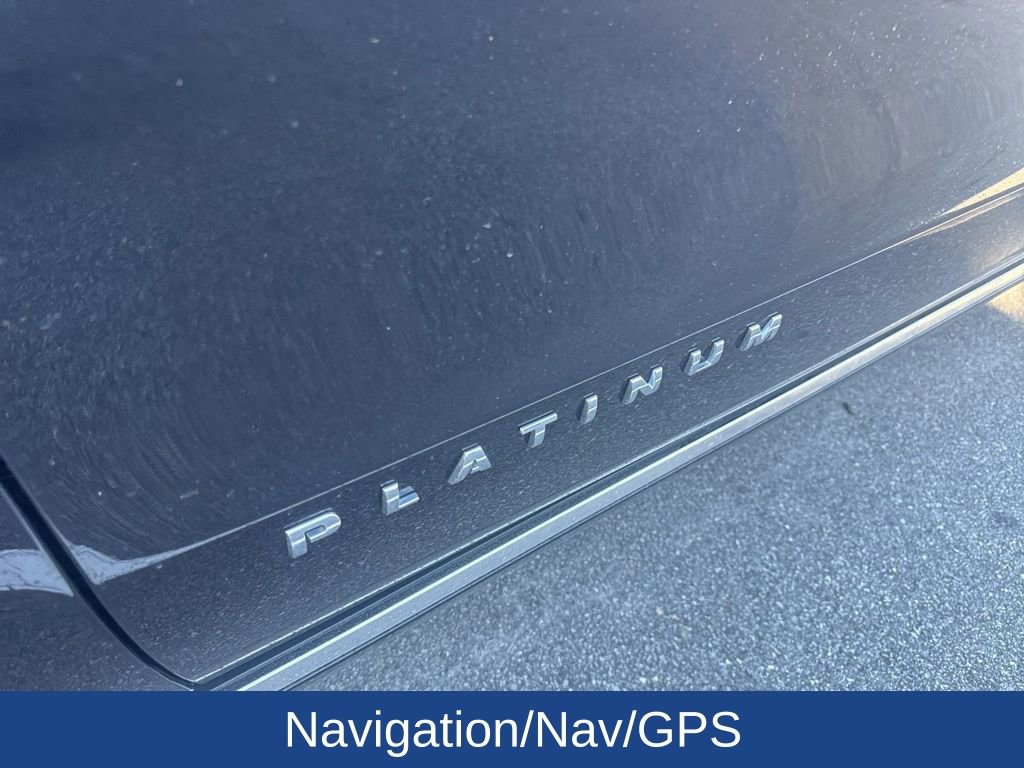 Used 2023 Ford Expedition Max Platinum AWD/4WD image 5