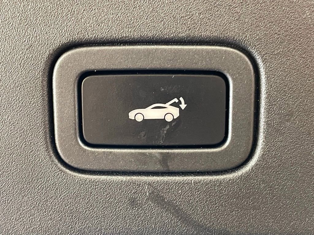 Used 2021 Jaguar F-TYPE First Edition RWD image 19