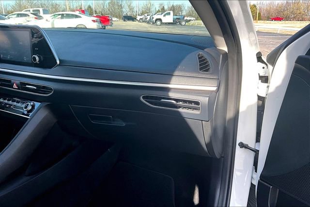 Used 2021 Hyundai Sonata SE w/ Cargo Package image 25