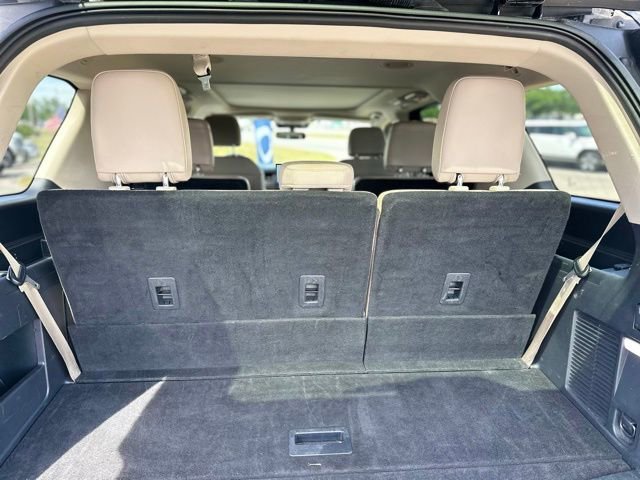 Used 2024 Ford Expedition Limited image 23