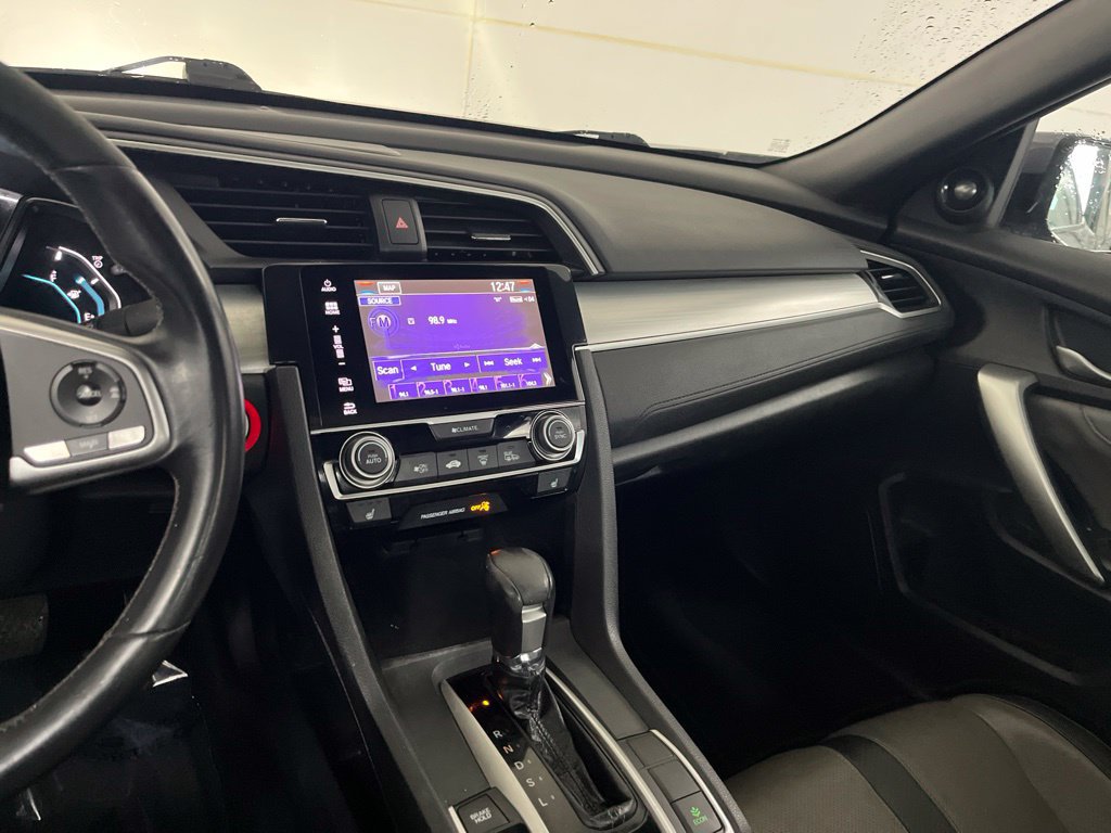 Used 2016 Honda Civic Touring image 27