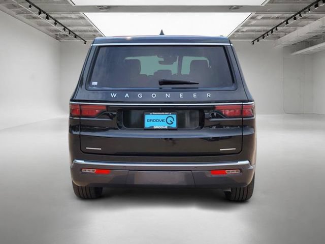 Used 2022 Jeep Wagoneer Series III AWD/4WD image 4