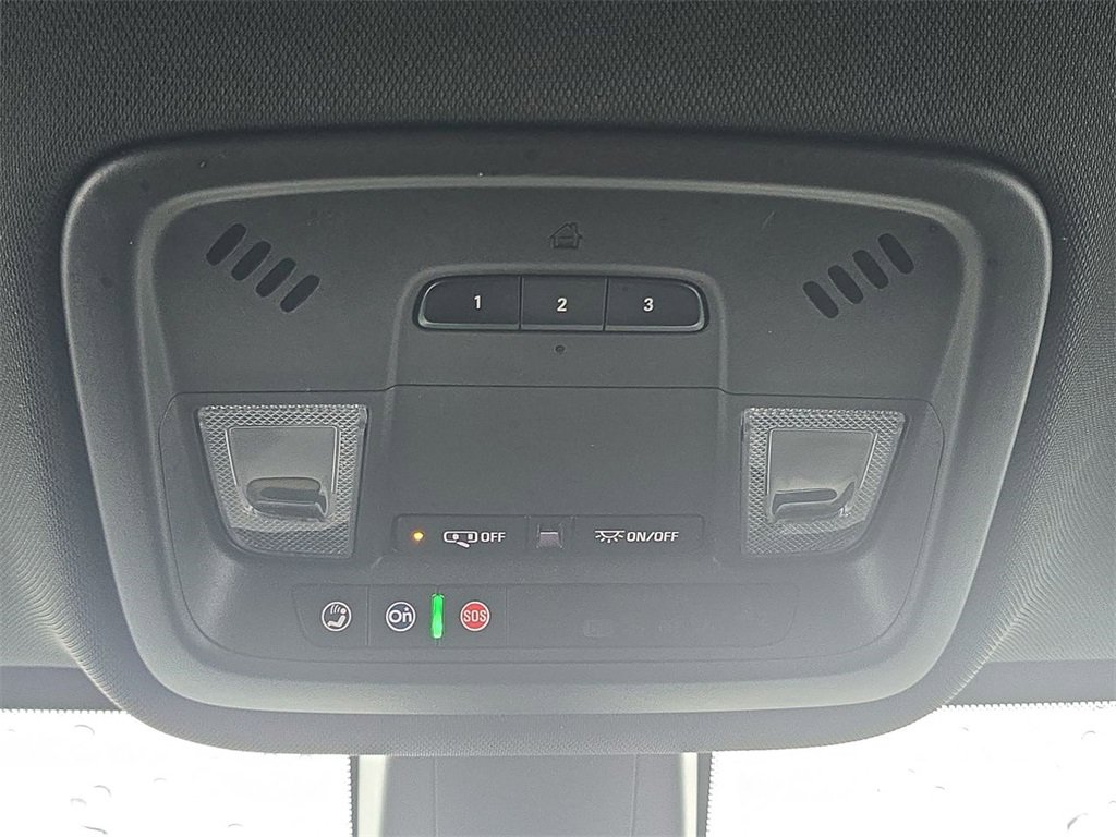 Certified 2022 Chevrolet Traverse LT w/ Midnight/Sport Edition image 36