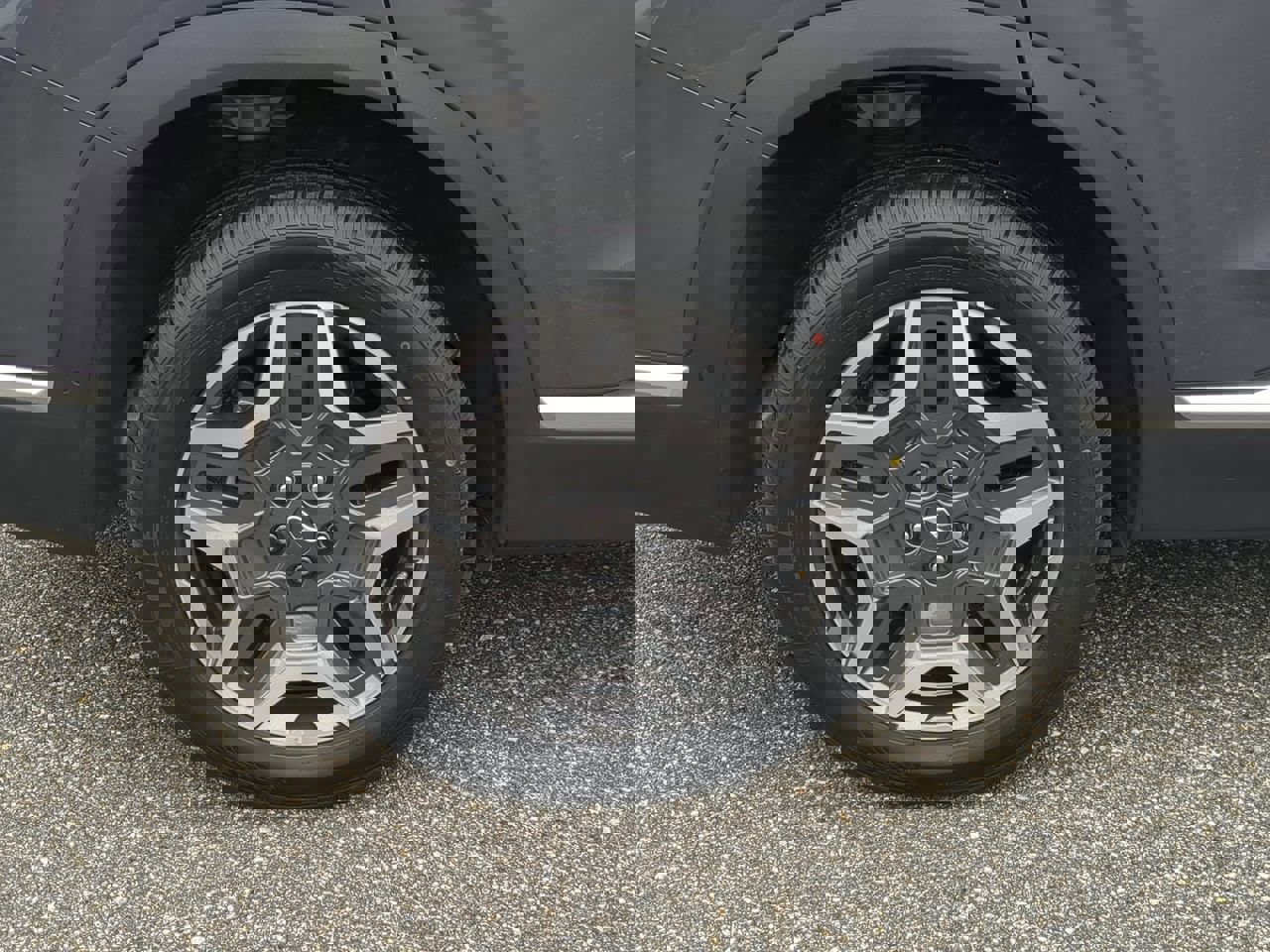 Certified 2021 Hyundai Santa Fe Limited w/ Cargo Package image 10