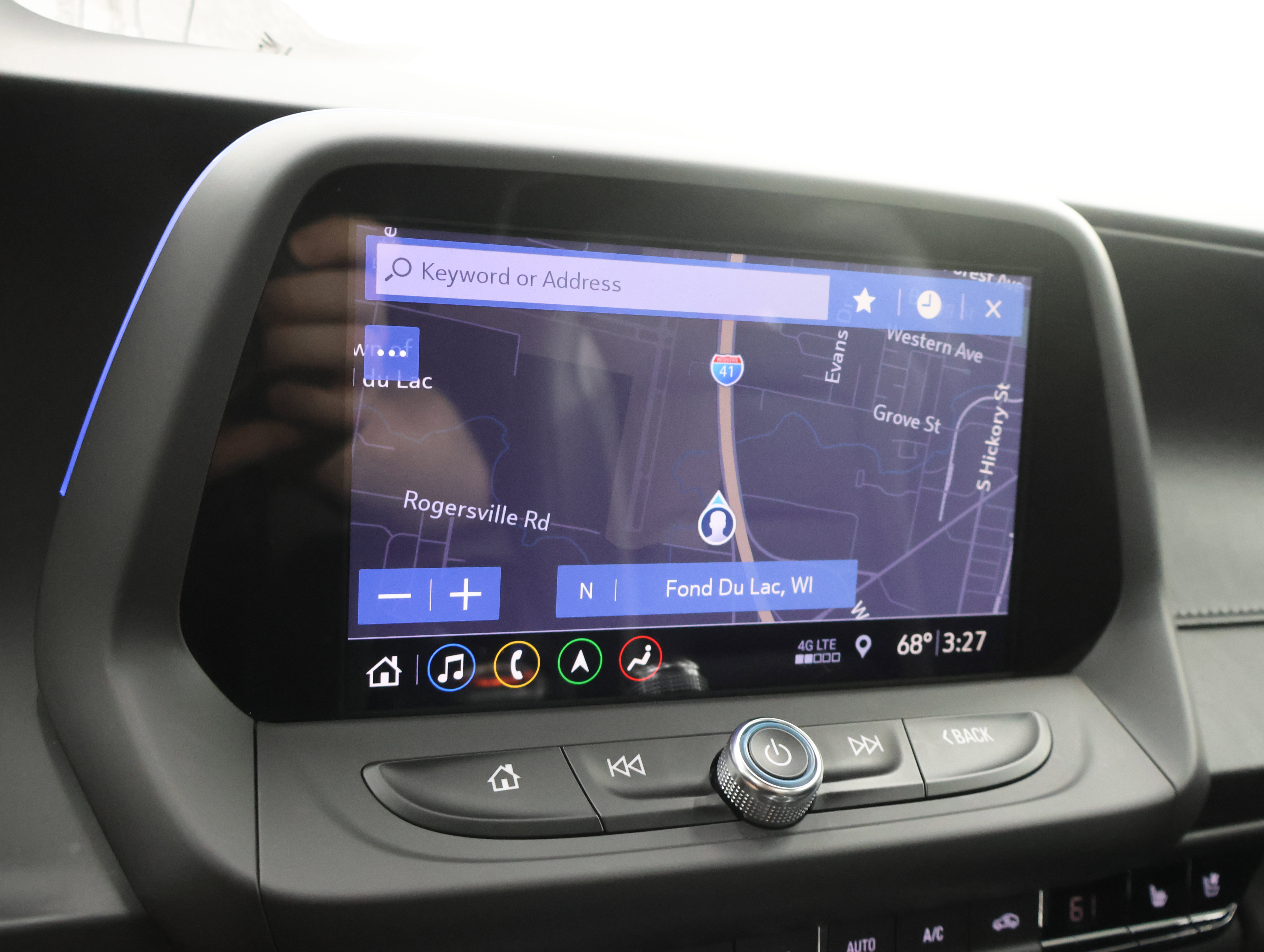 Used 2019 Chevrolet Camaro SS RWD image 11