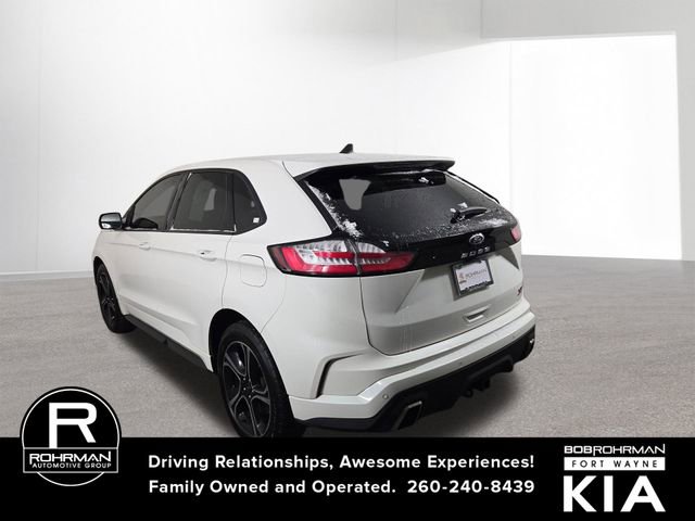 Used 2021 Ford Edge ST image 9