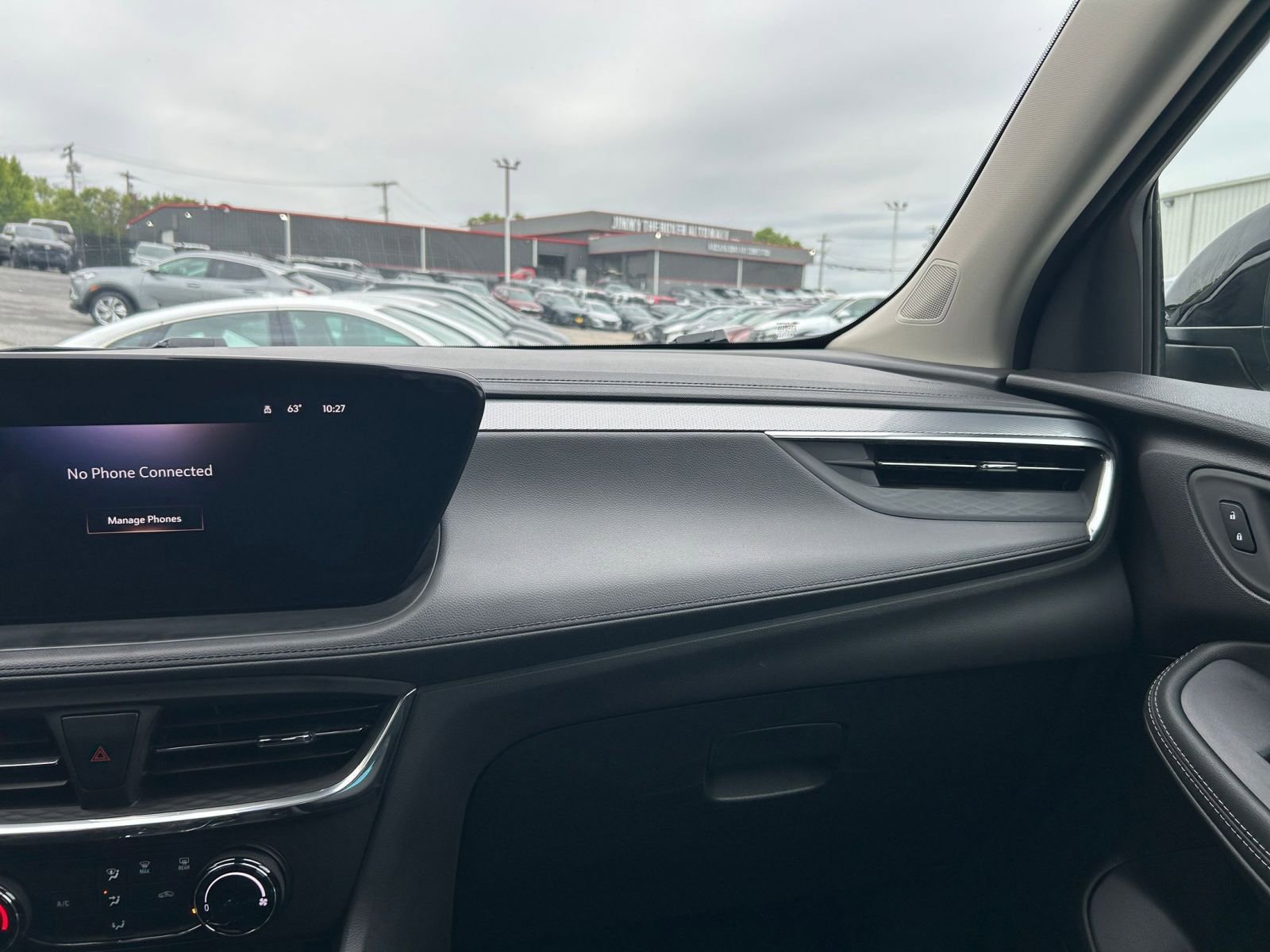 Used 2025 Buick Encore GX Preferred FWD image 30