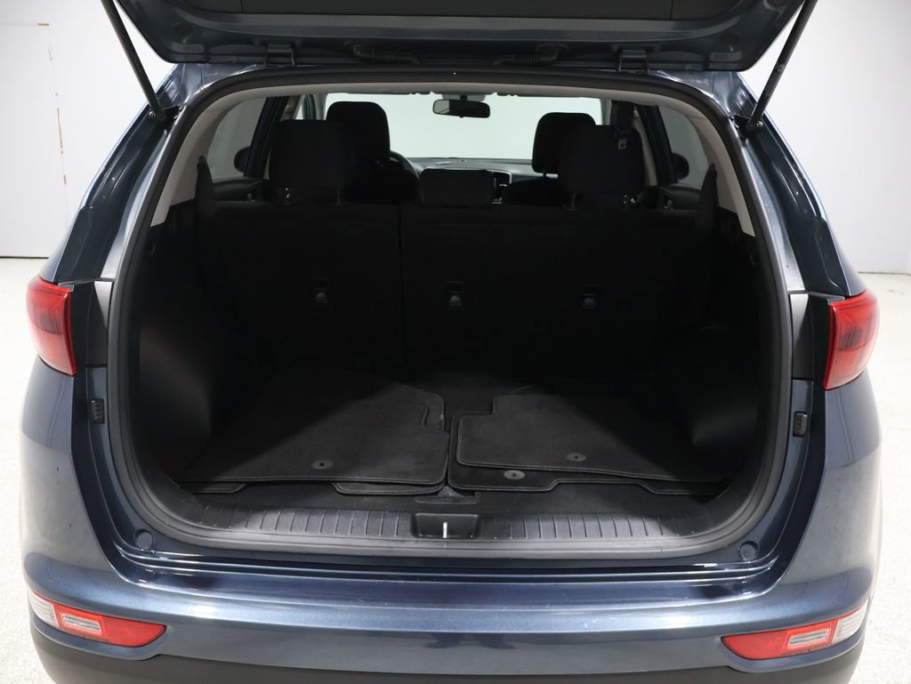 Used 2018 Kia Sportage LX image 19