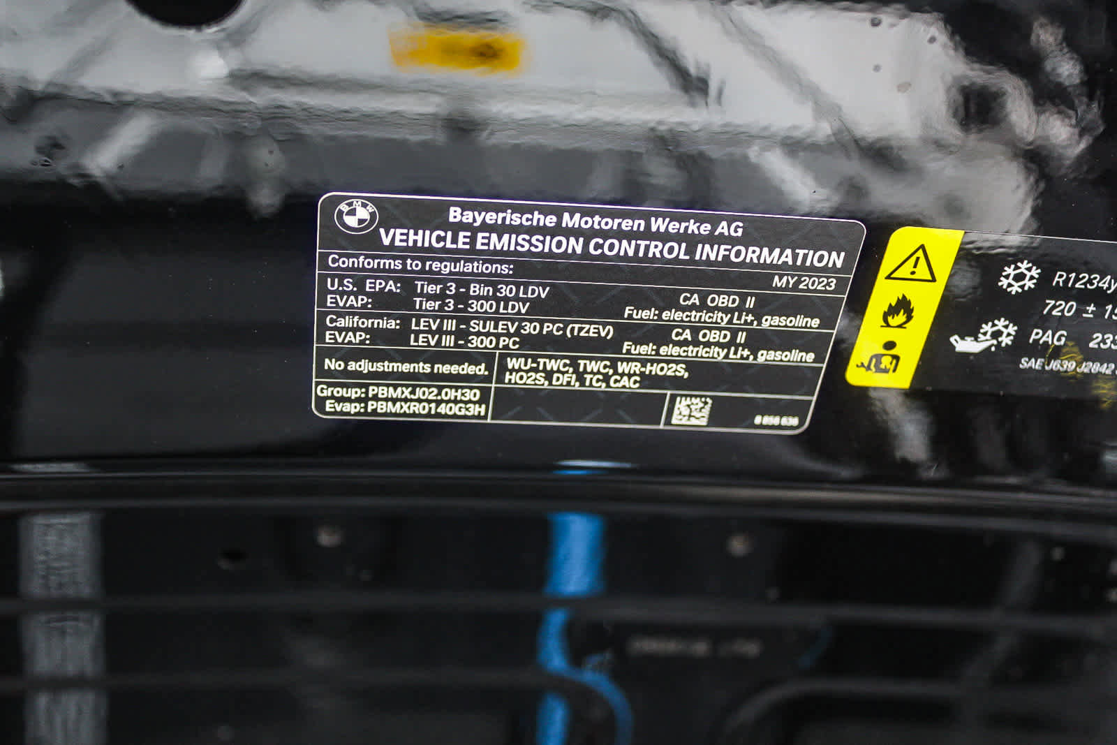 Certified 2023 BMW 330e w/ Driving Assistance Package image 35