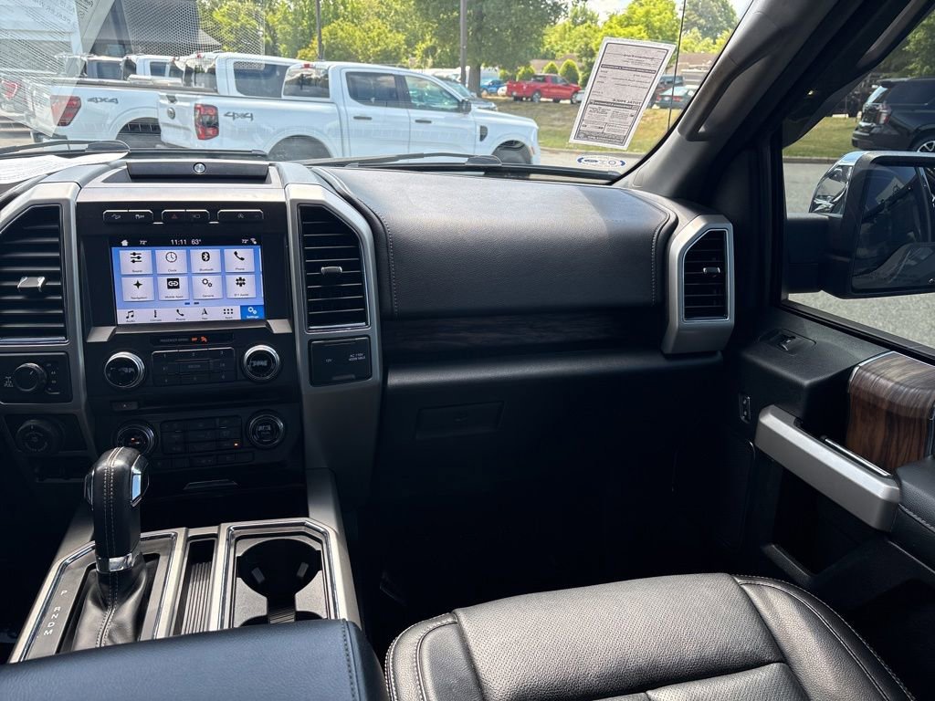 Used 2018 Ford F150 Lariat w/ Equipment Group 502A Luxury AWD/4WD image 9