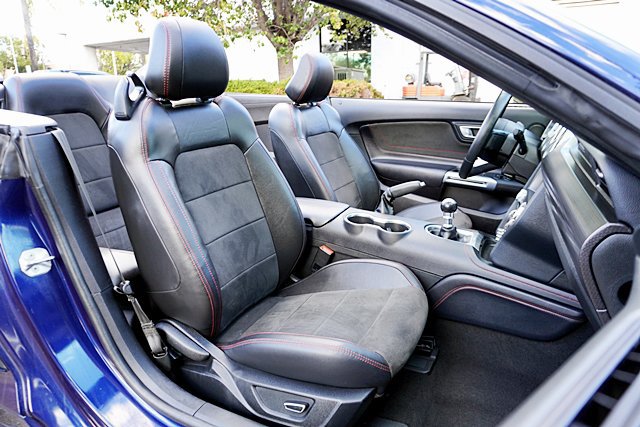 Used 2019 Ford Mustang GT Premium w/ Equipment Group 401A RWD image 21