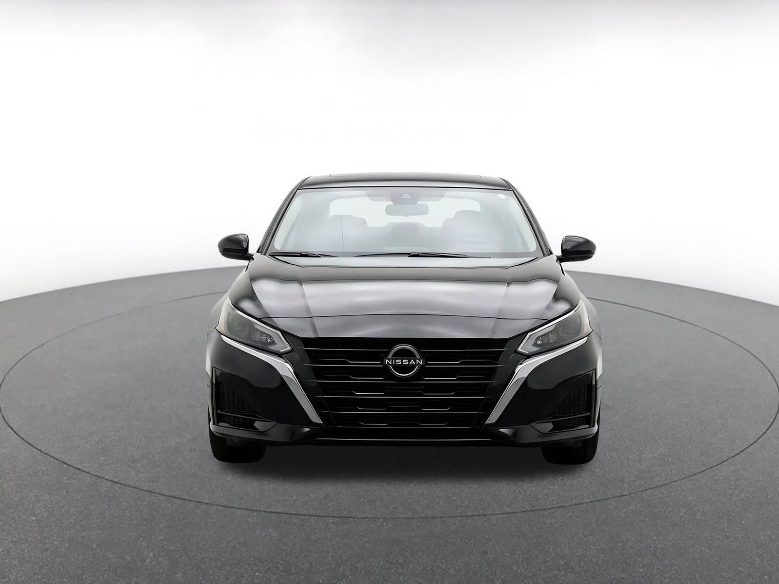 Used 2025 Nissan Altima 2.5 SV FWD video 2