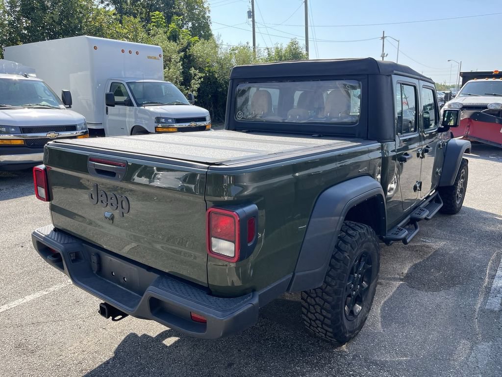 Used 2023 Jeep Gladiator Sport w/ Trailer Tow Package AWD/4WD image 9