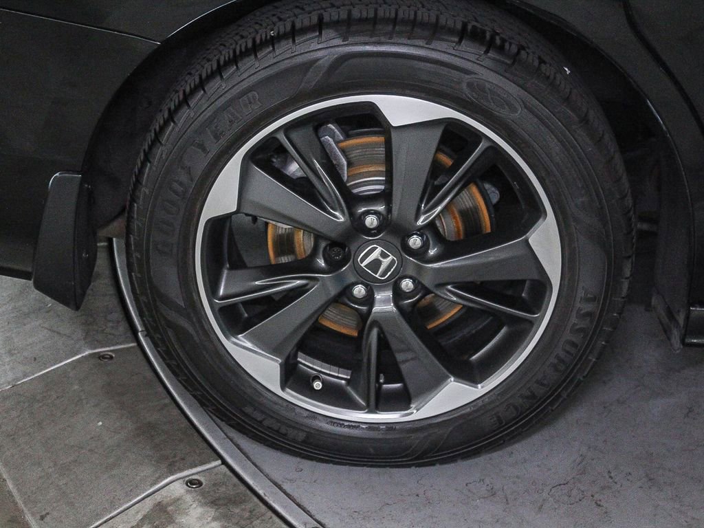 Used 2023 Honda Odyssey Elite image 9