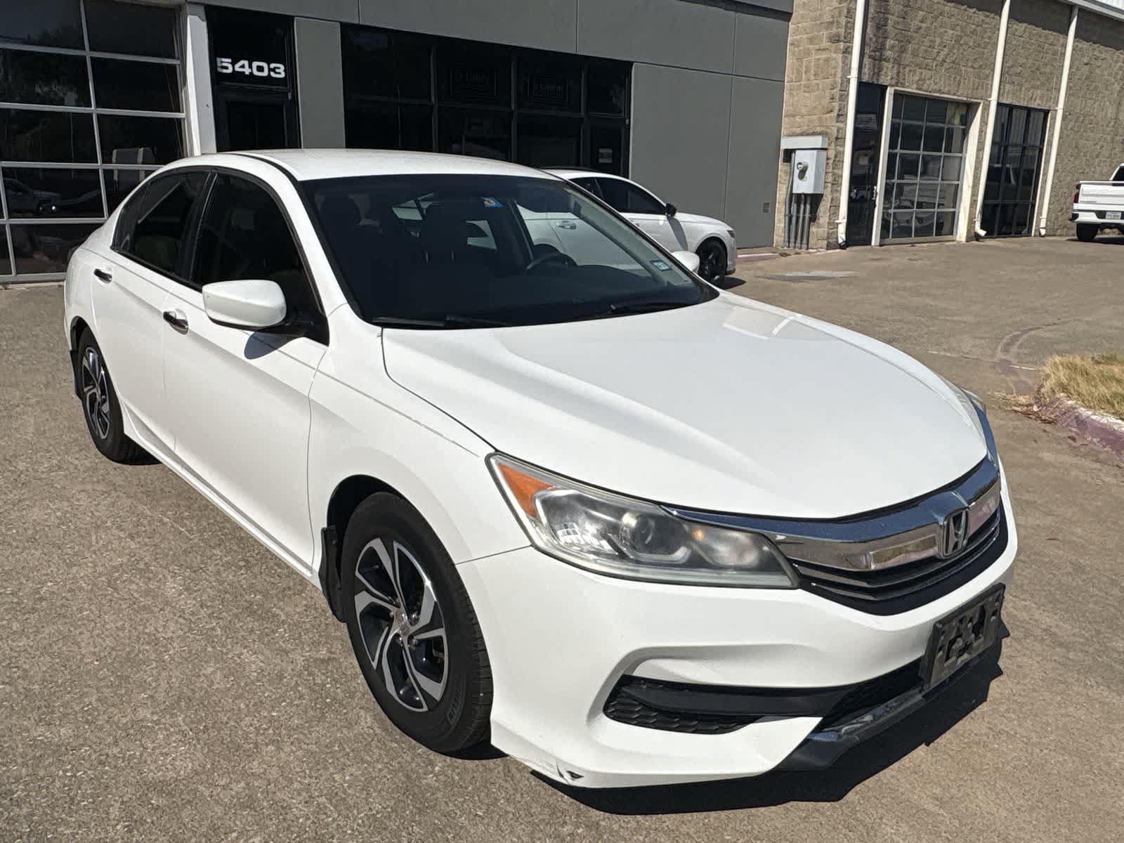 Used 2016 Honda Accord LX image 9