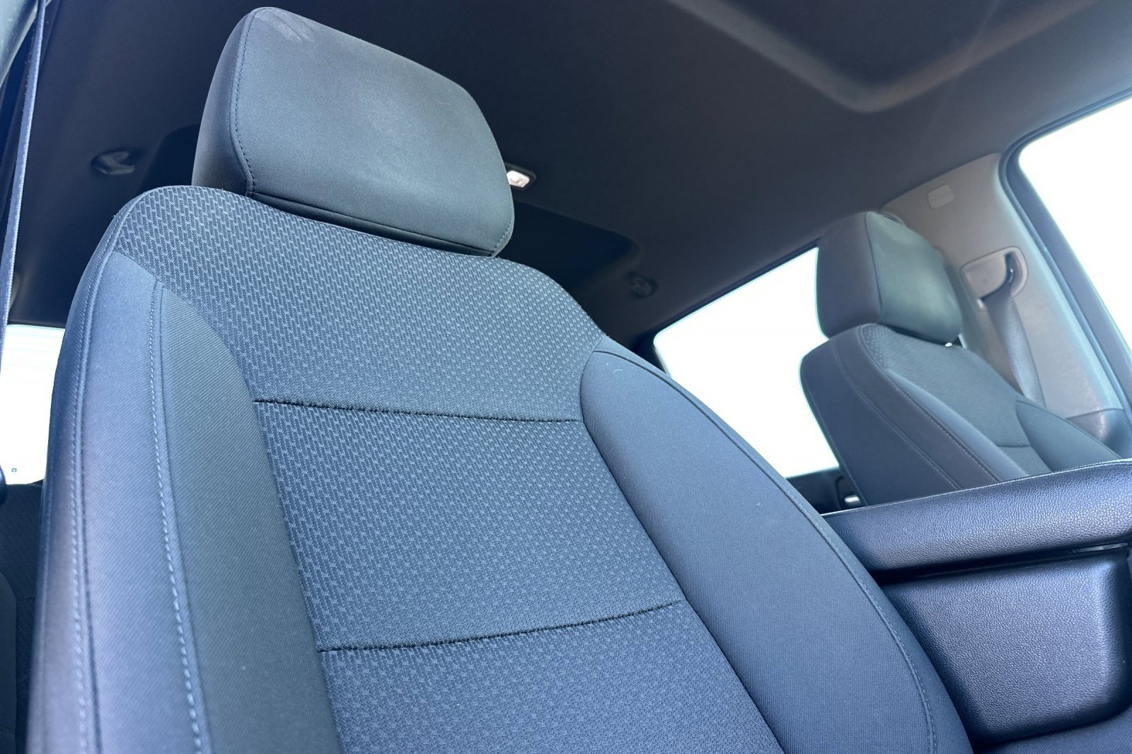 Used 2021 Chevrolet Silverado 1500 Custom Trail Boss w/ Midnight Edition image 18