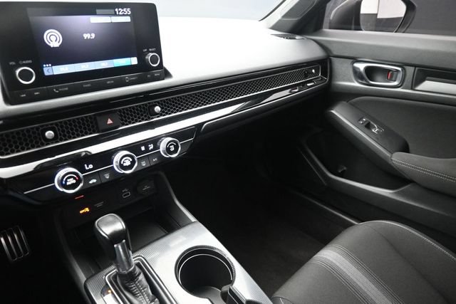 Used 2022 Honda Civic Sport image 28
