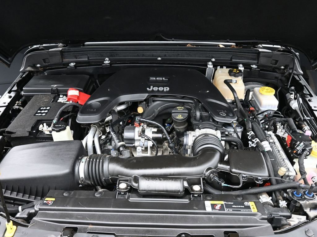 Used 2021 Jeep Wrangler Unlimited Sport image 13