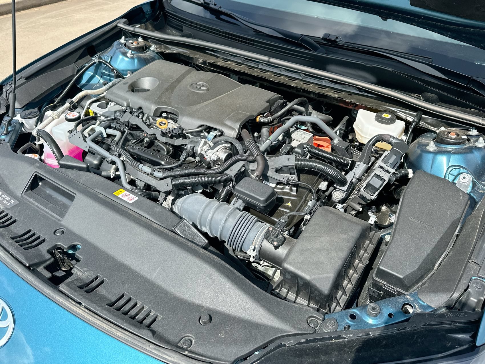 Used 2025 Toyota Camry LE FWD image 24