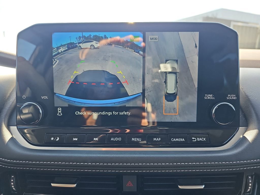 Used 2023 Nissan Rogue SL w/ SL Premium Package image 27