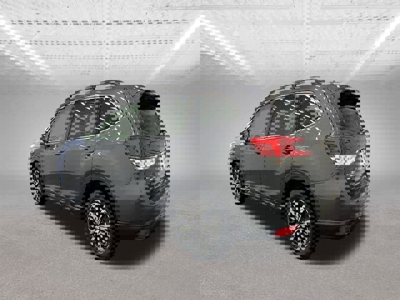 Used 2020 Subaru Forester Limited image 3