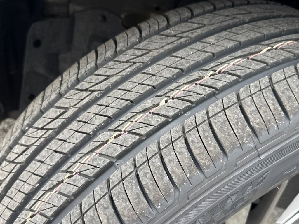 New 2026 Nissan Pathfinder SV w/ SV Premium Package image 29