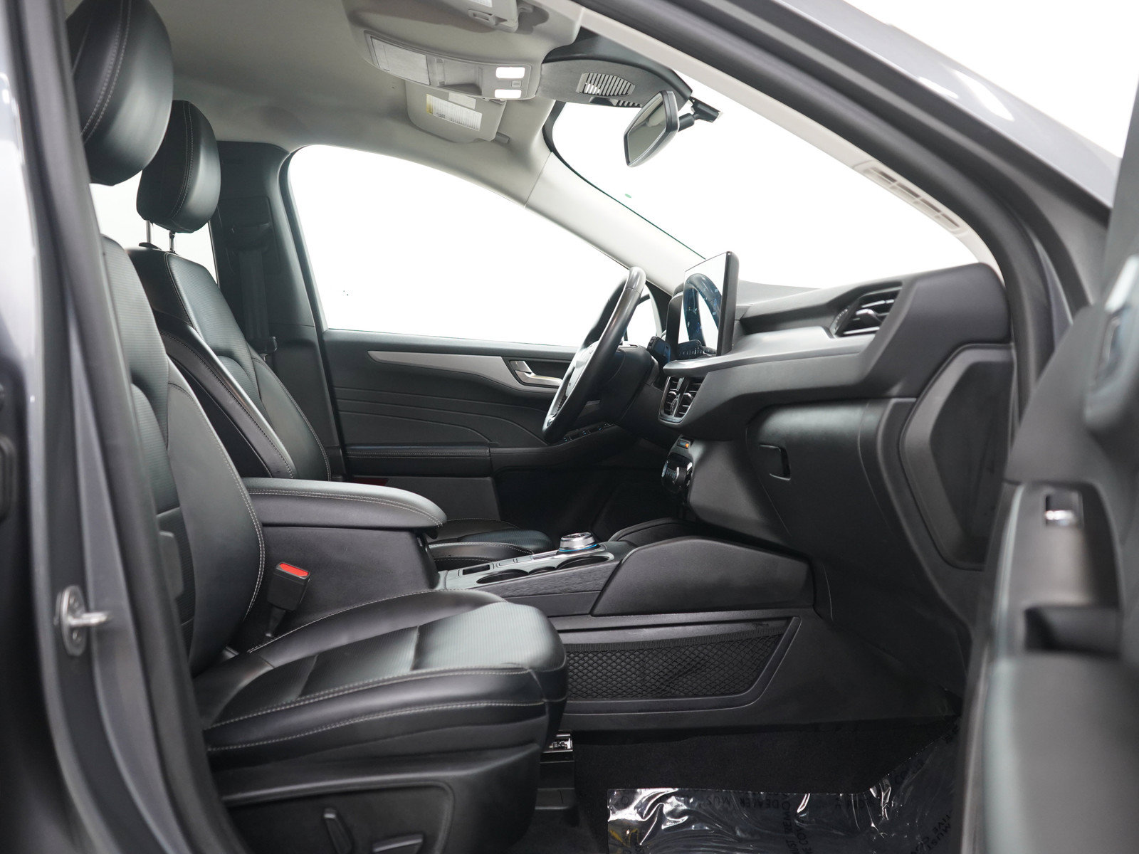 Used 2023 Ford Escape Platinum AWD/4WD image 11