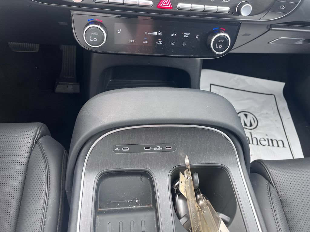 Used 2026 Hyundai Palisade SEL FWD image 17