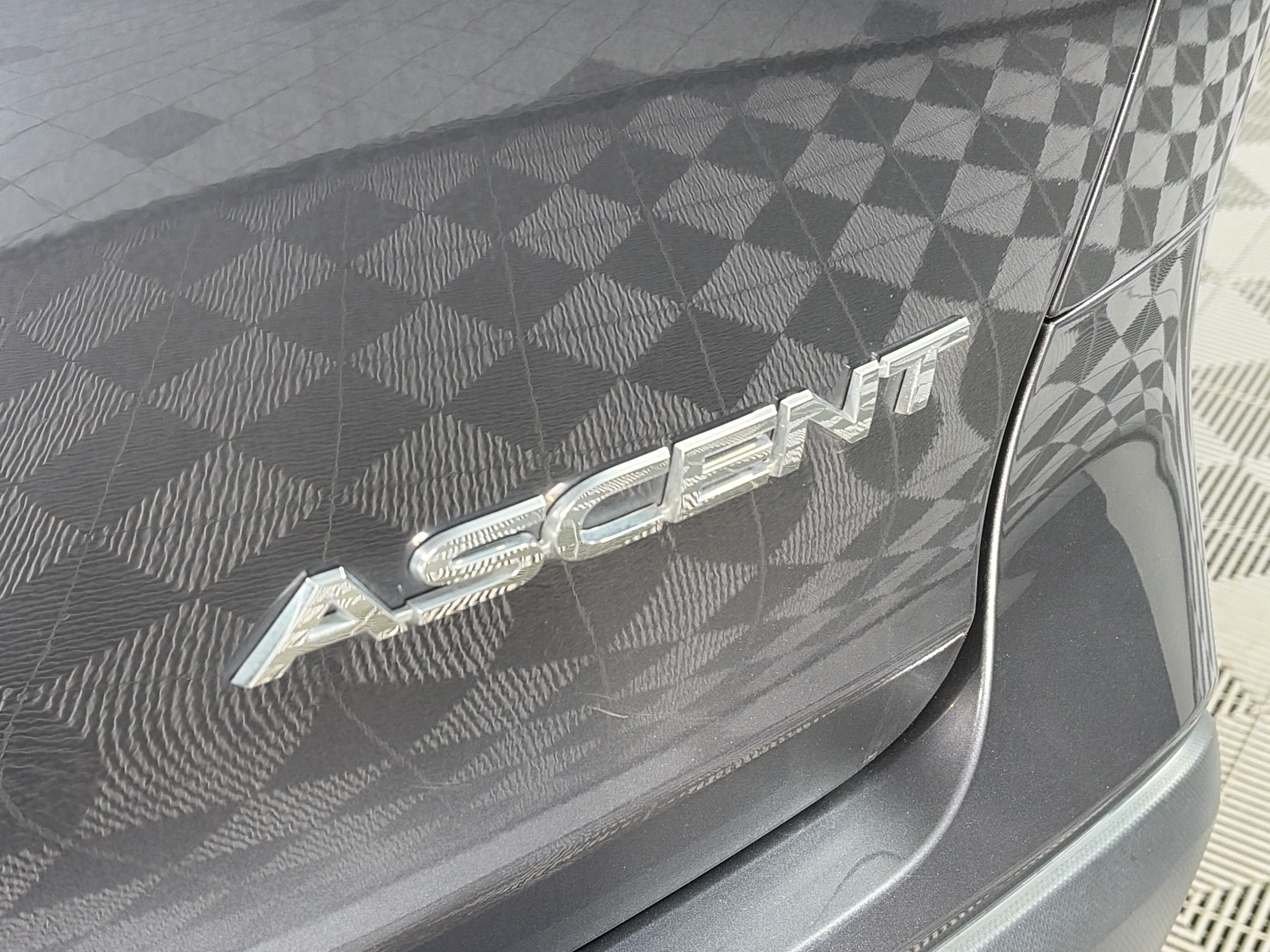 Used 2025 Subaru Ascent Premium AWD/4WD image 15