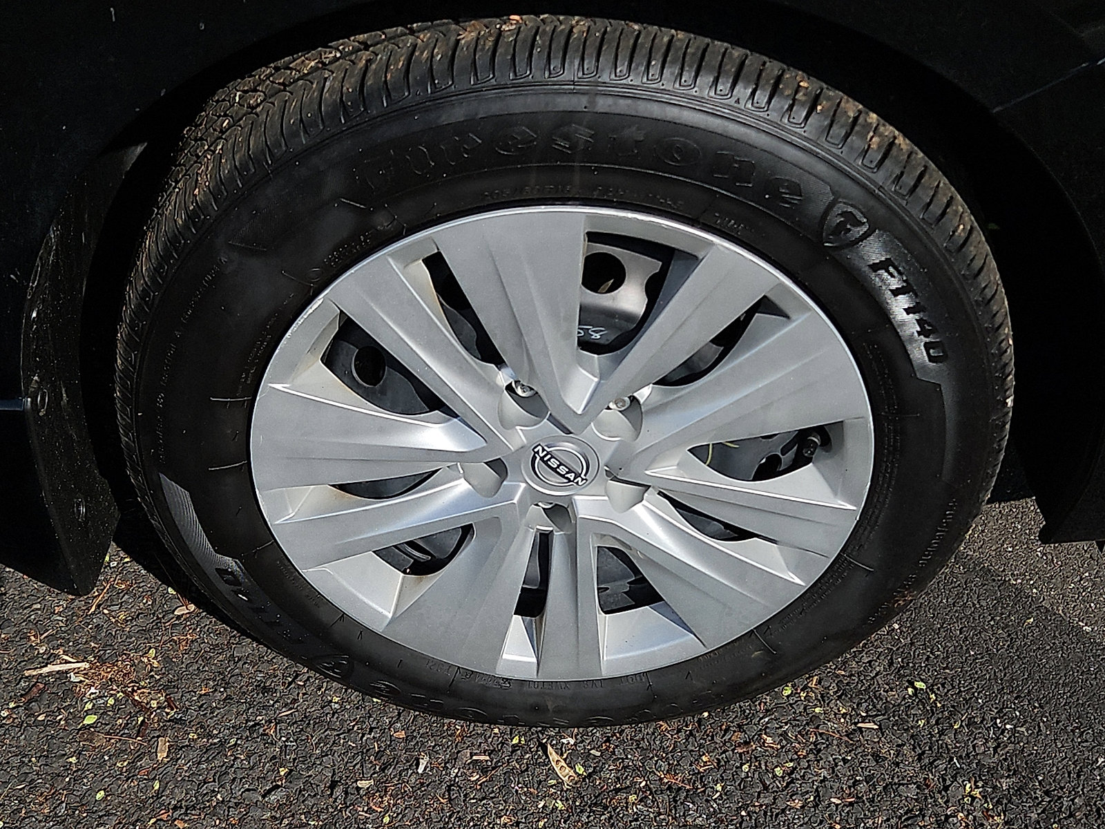 Certified 2025 Nissan Sentra S image 8