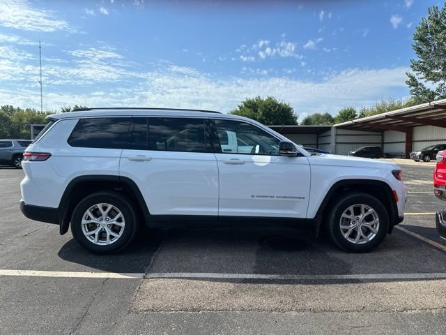 Used 2023 Jeep Grand Cherokee L Limited w/ MOPAR Finishing Package AWD/4WD image 7