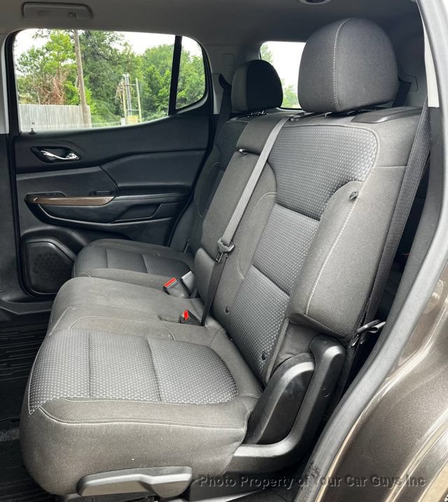 Used 2020 GMC Acadia SLE FWD image 15