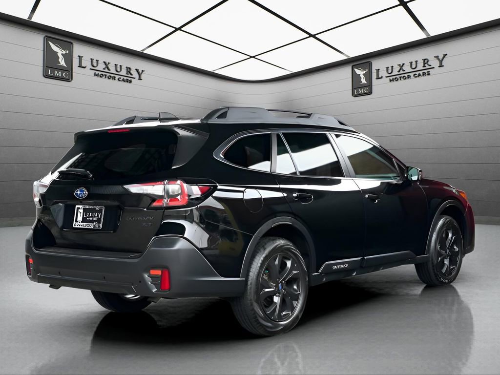 Used 2020 Subaru Outback Onyx Edition XT AWD/4WD image 7