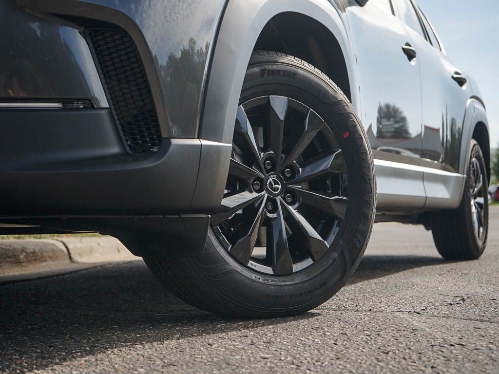 Used 2025 MAZDA CX-50 AWD 2.5 S w/ Premium Package image 5